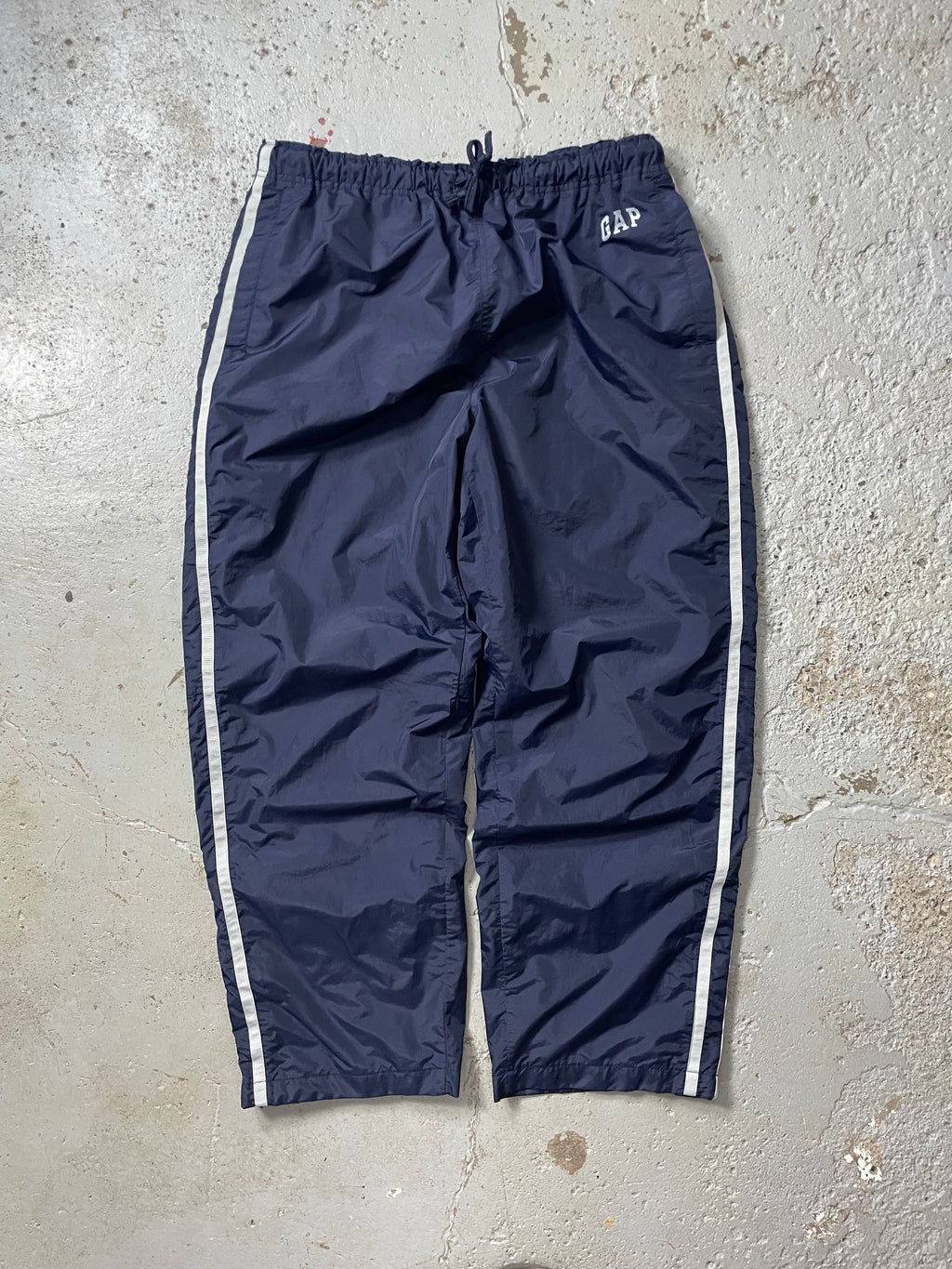 VINTAGE GAP TRACK PANTS