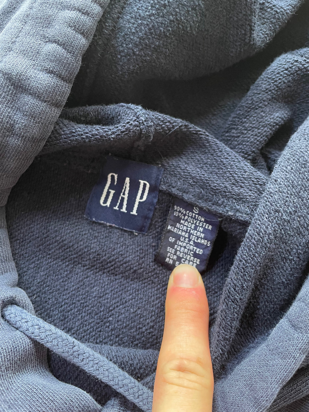 VINTAGE GAP ATHLETIC HOODIE