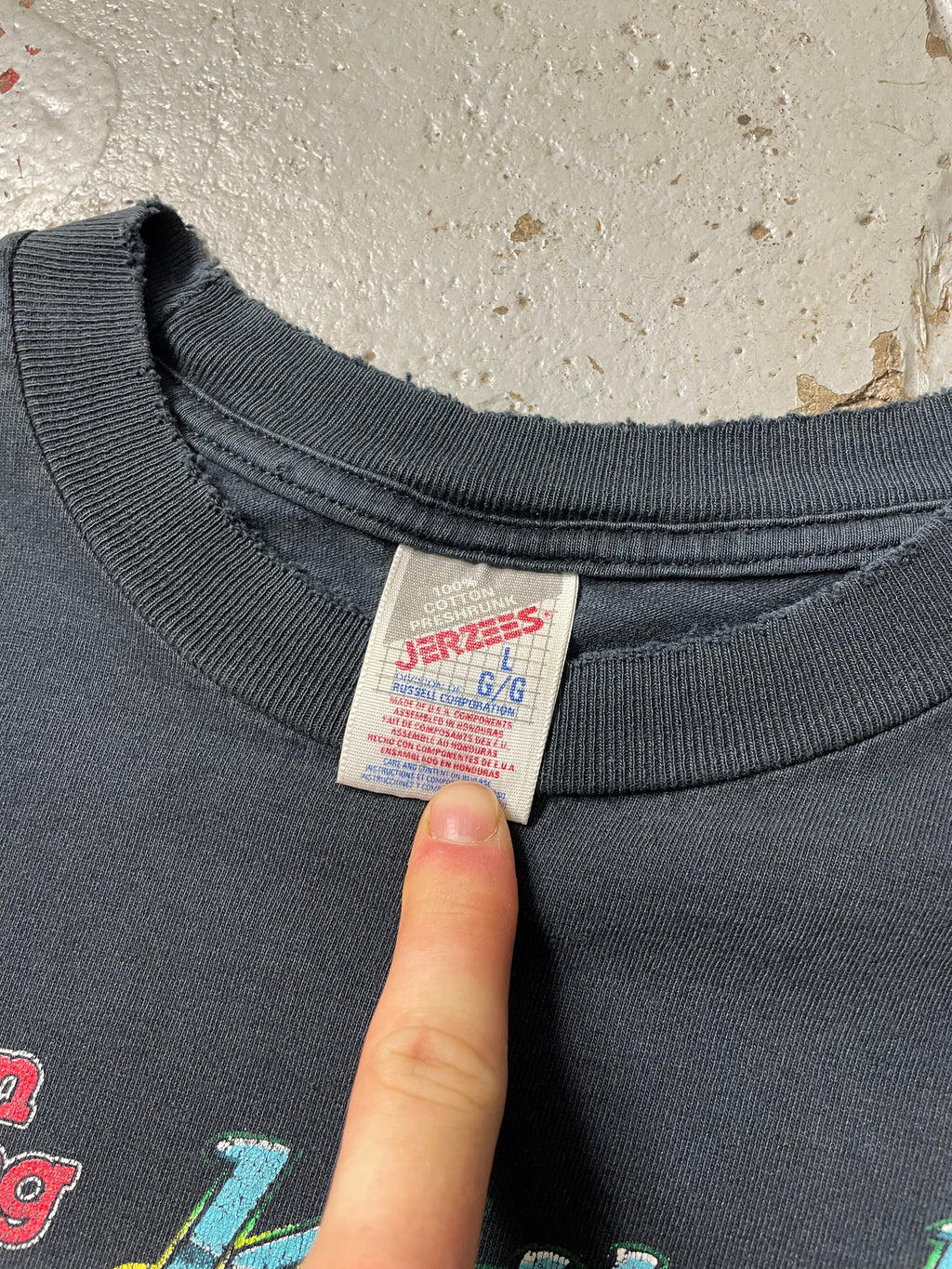 VINTAGE DISTRESSED RACING TEE