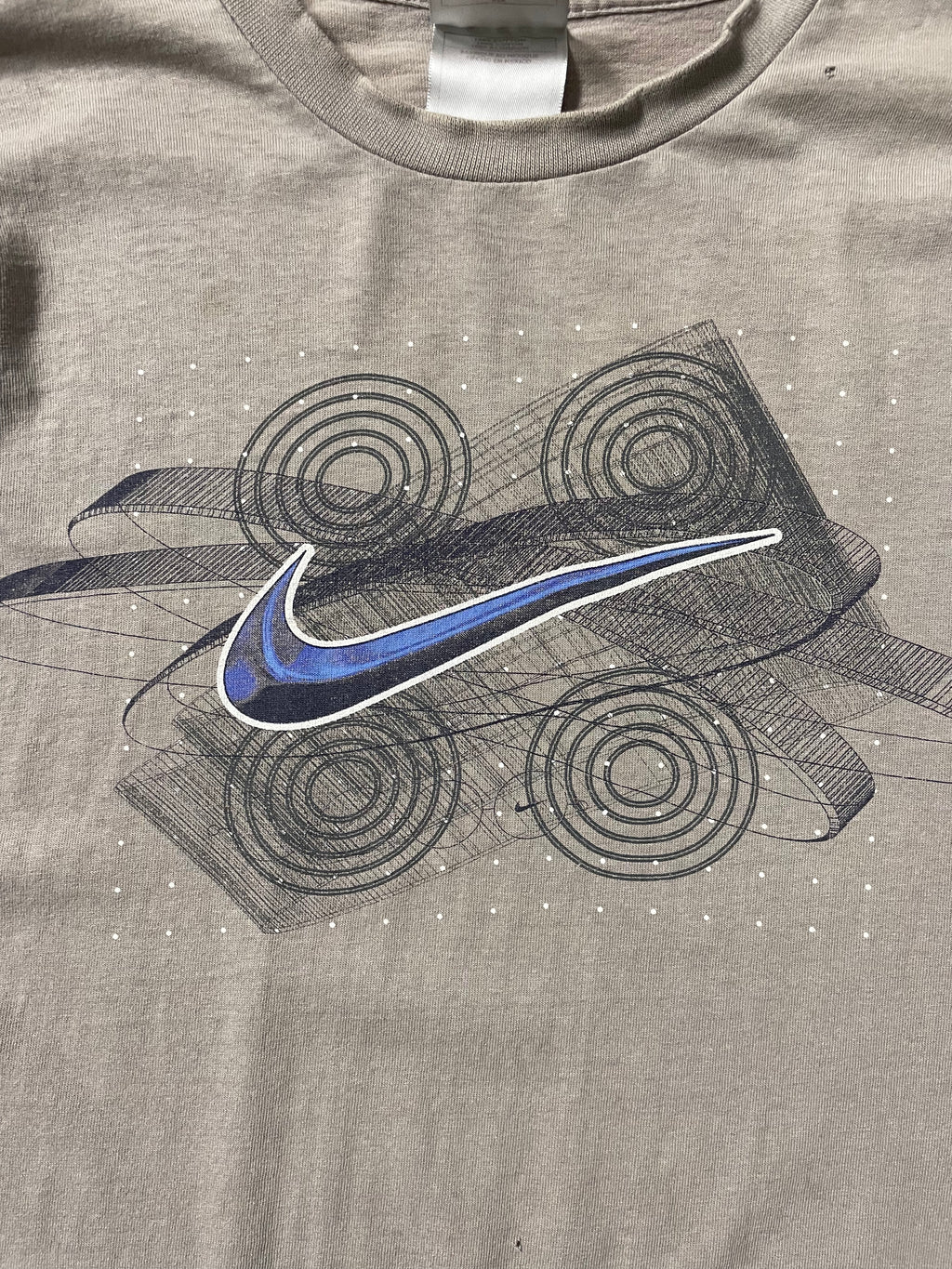 VINTAGE FADED NIKE TEE
