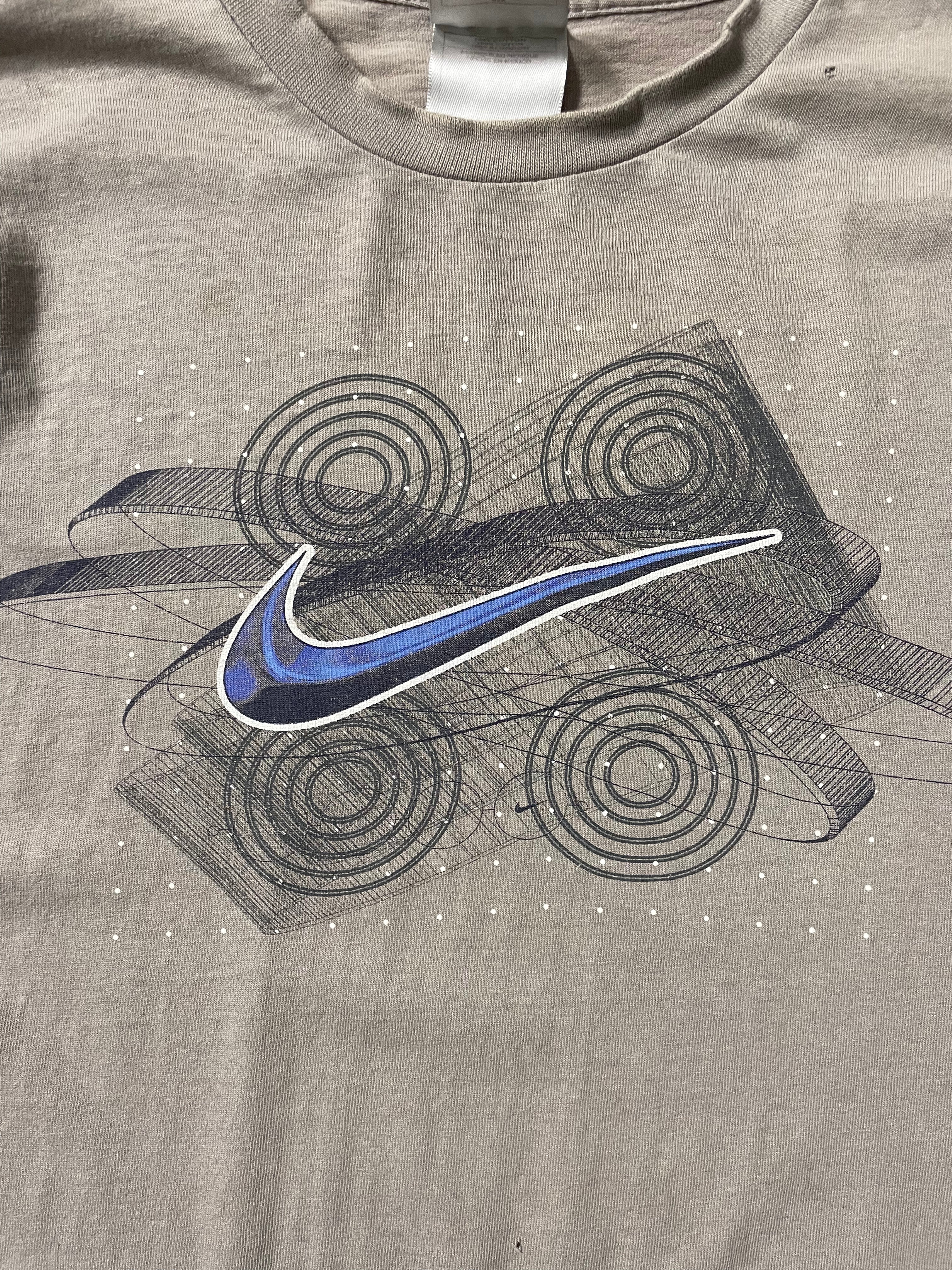 VINTAGE FADED NIKE TEE