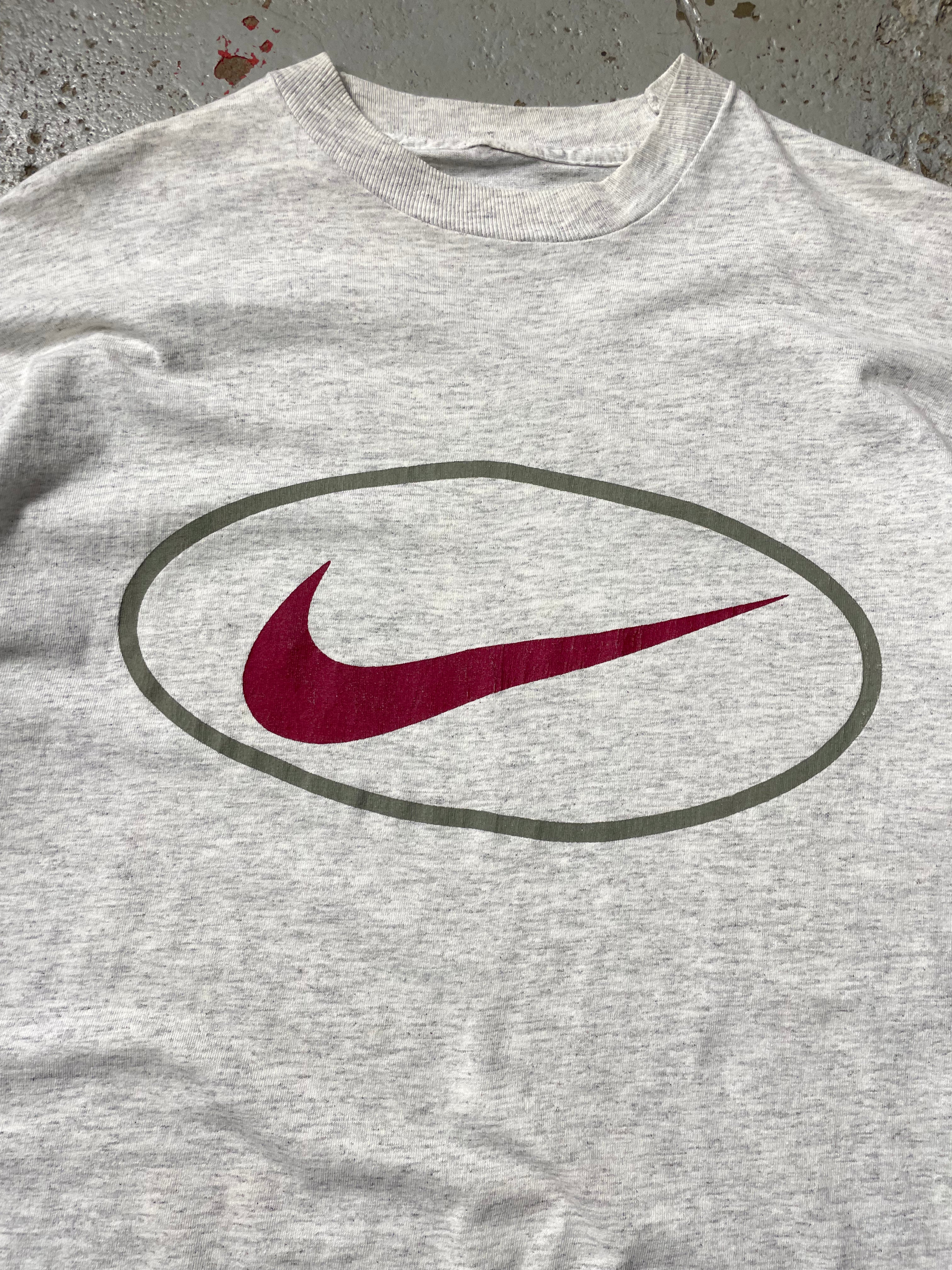 VINTAGE NIKE TEE