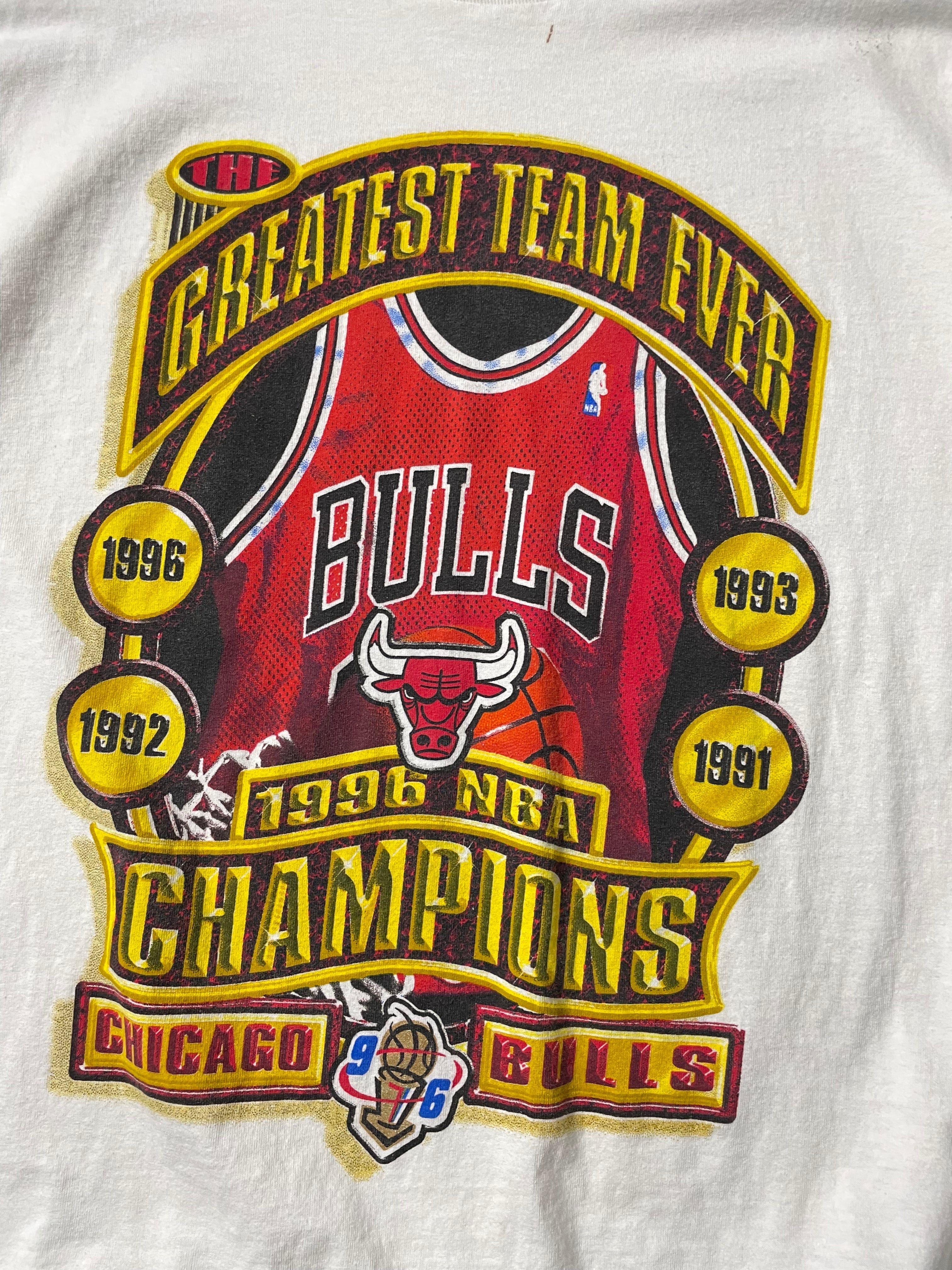 VINTAGE CHICAGO BULLS TEE