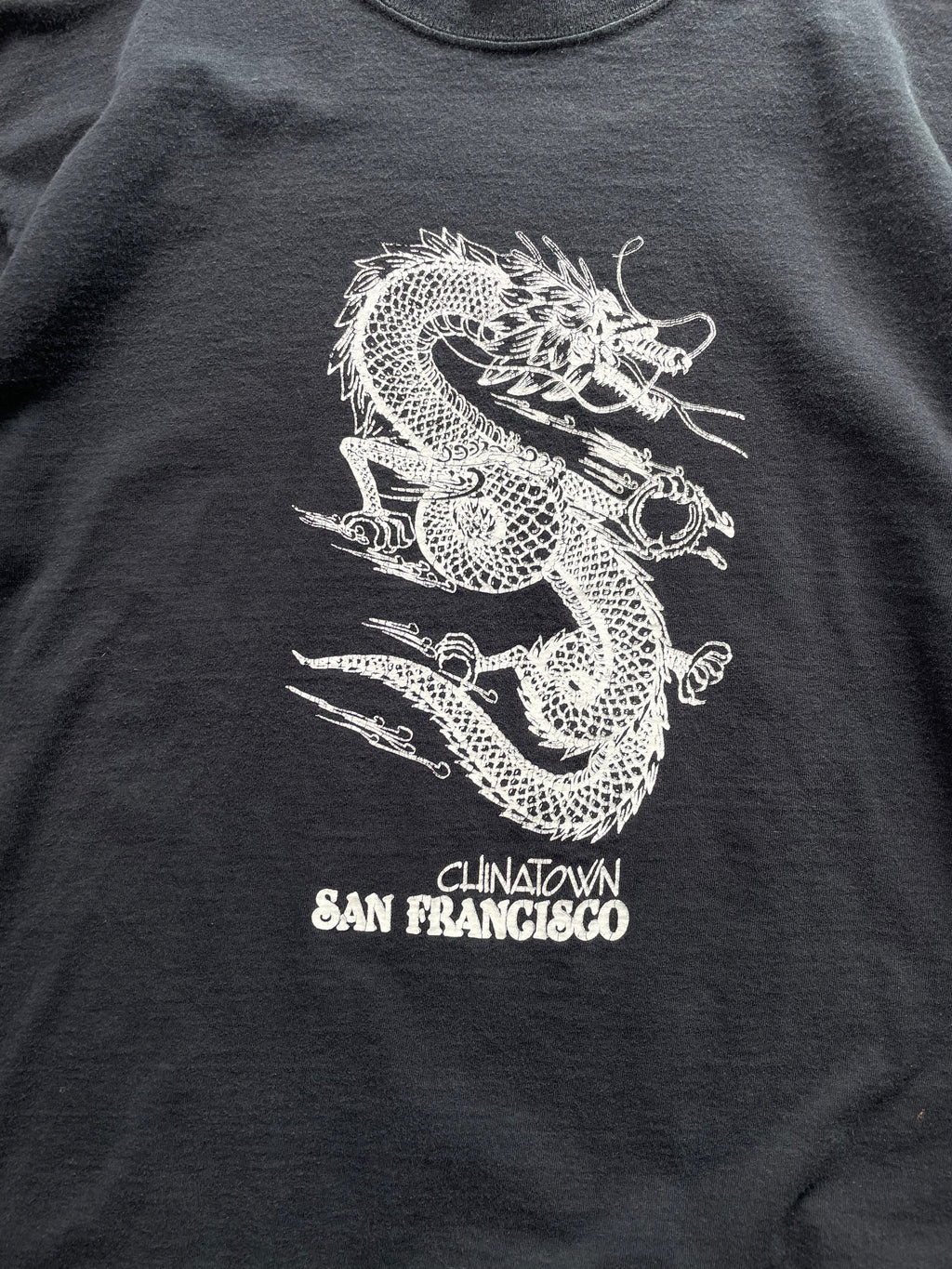 VINTAGE CHINATOWN FADED TEE