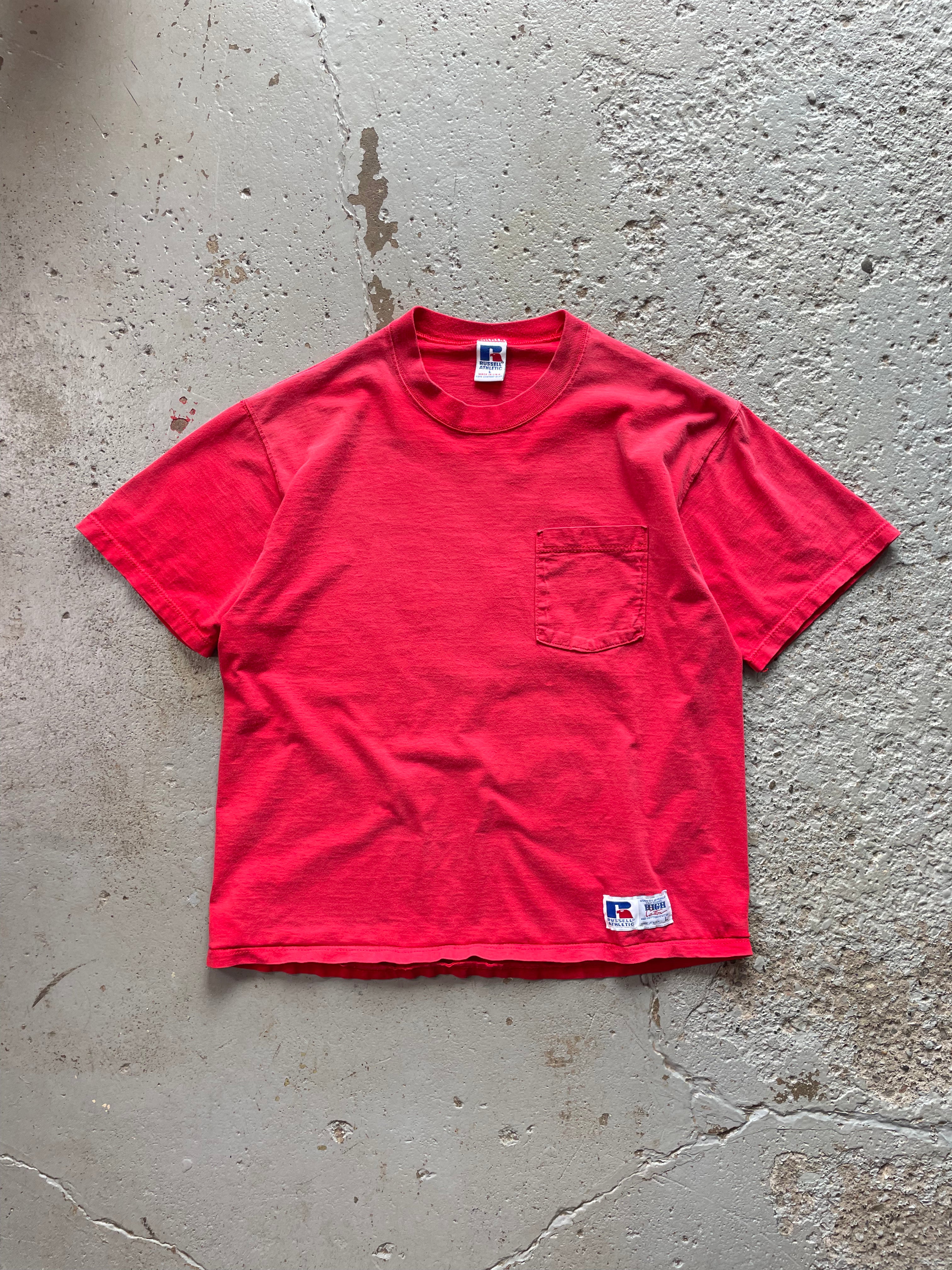 VINTAGE FADED RUSSELL POCKET TEE