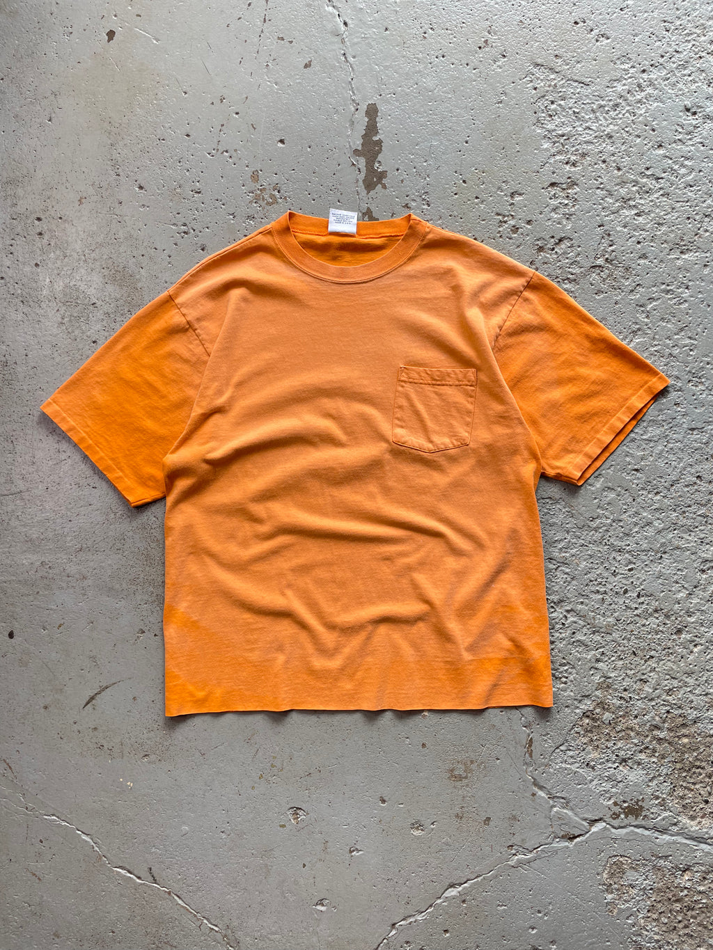VINTAGE FADED ORANGE POCKET TEE