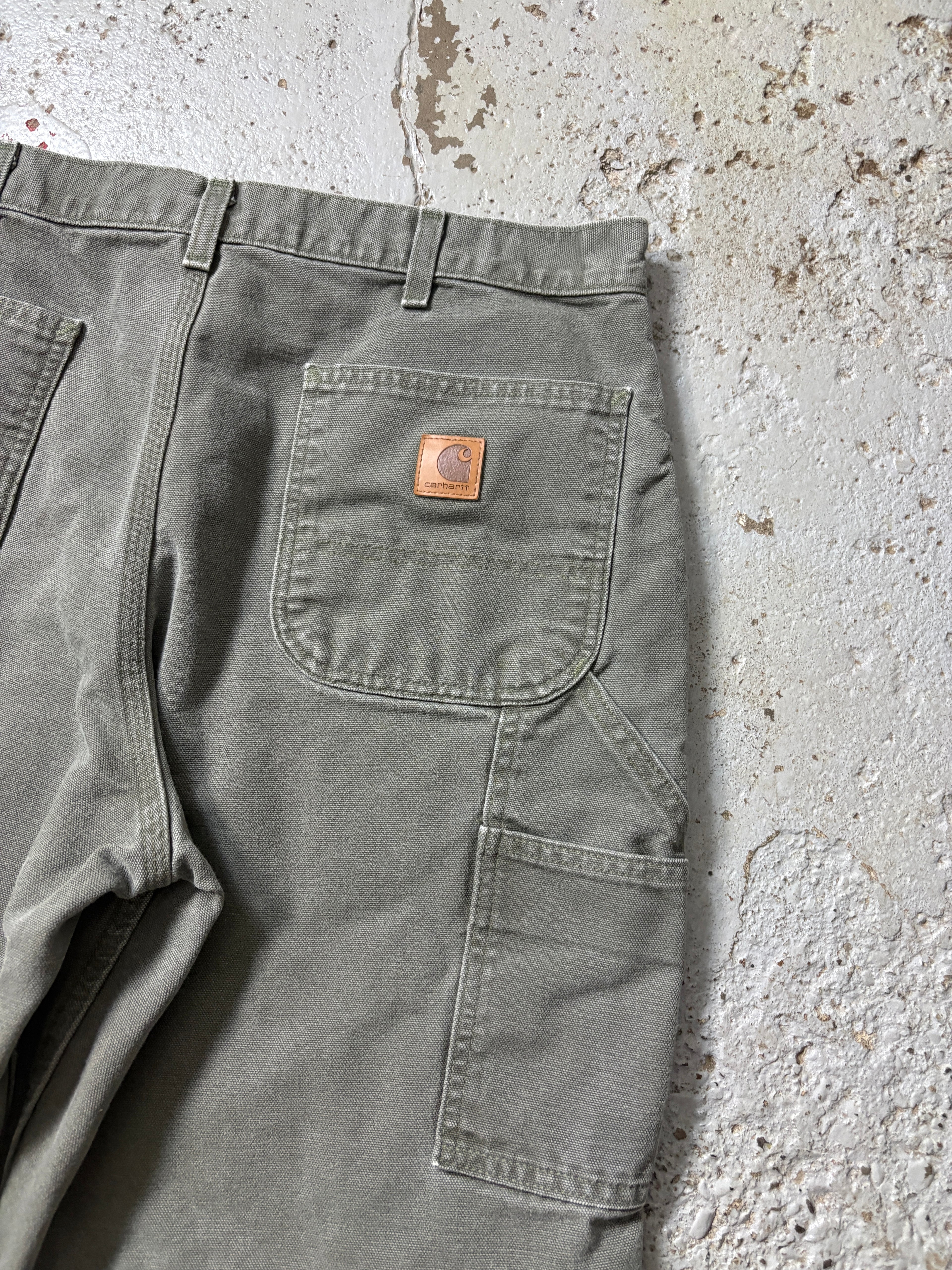 VINTAGE CARHARTT CARPENTER SHORTS