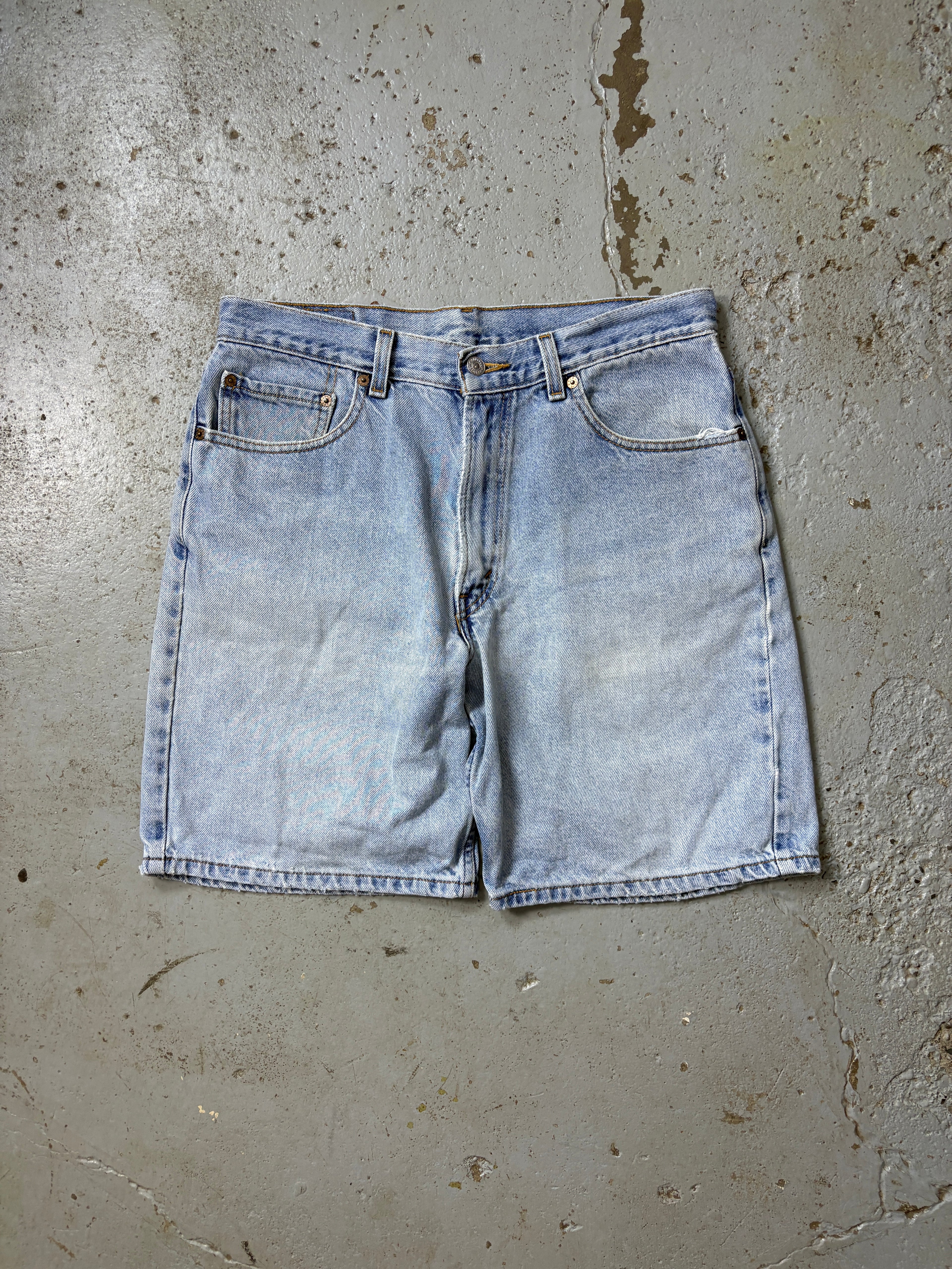 VINTAGE LEVIS JEAN SHORTS