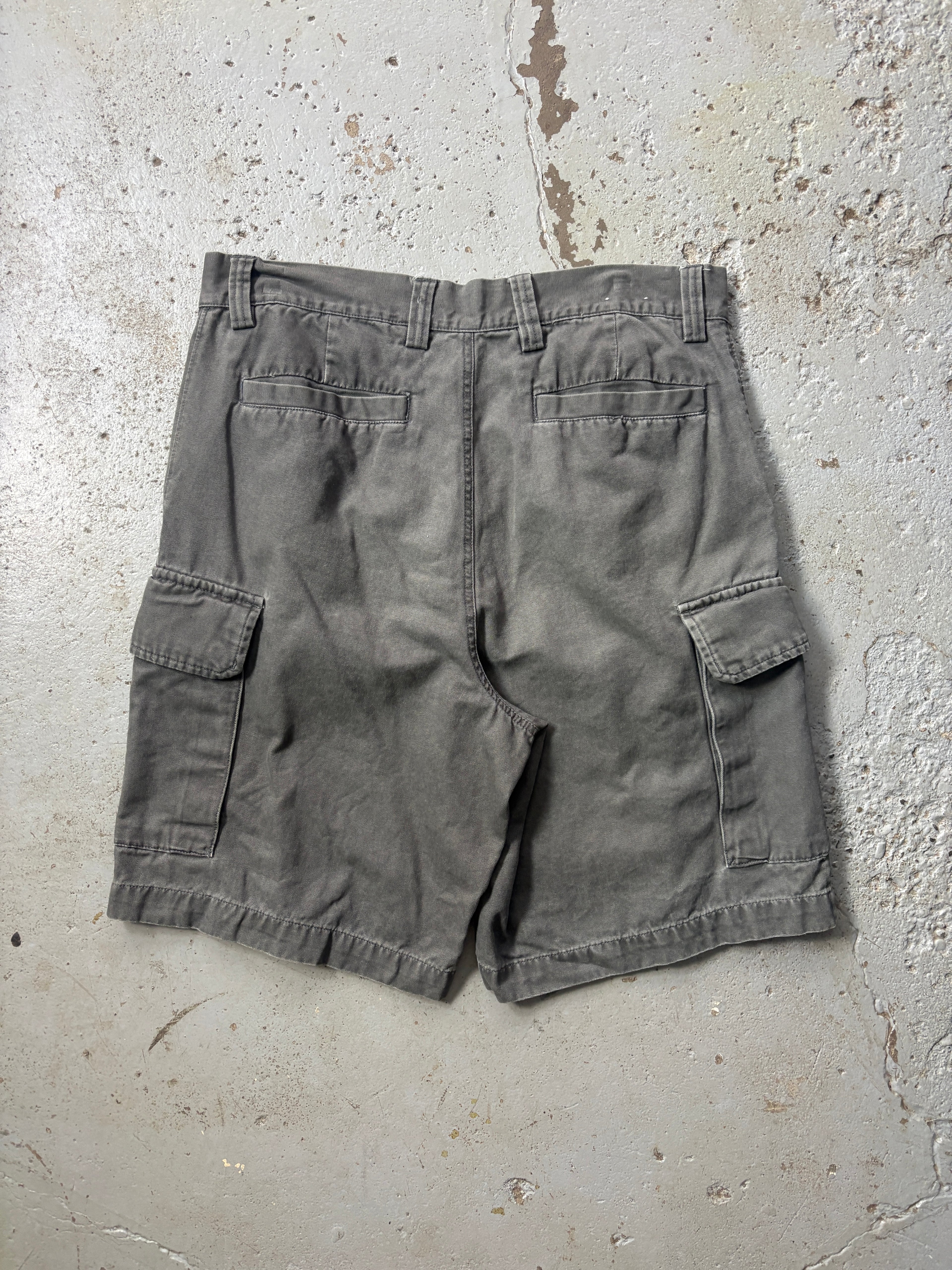 VINTAGE GAP GREEN CARGO SHORTS