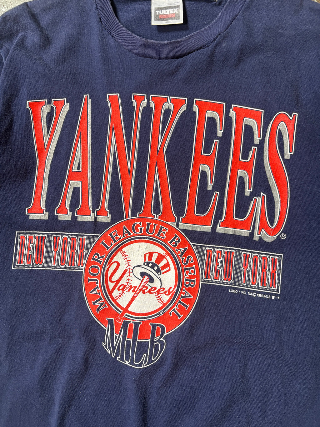VINTAGE NY YANKEES TEE