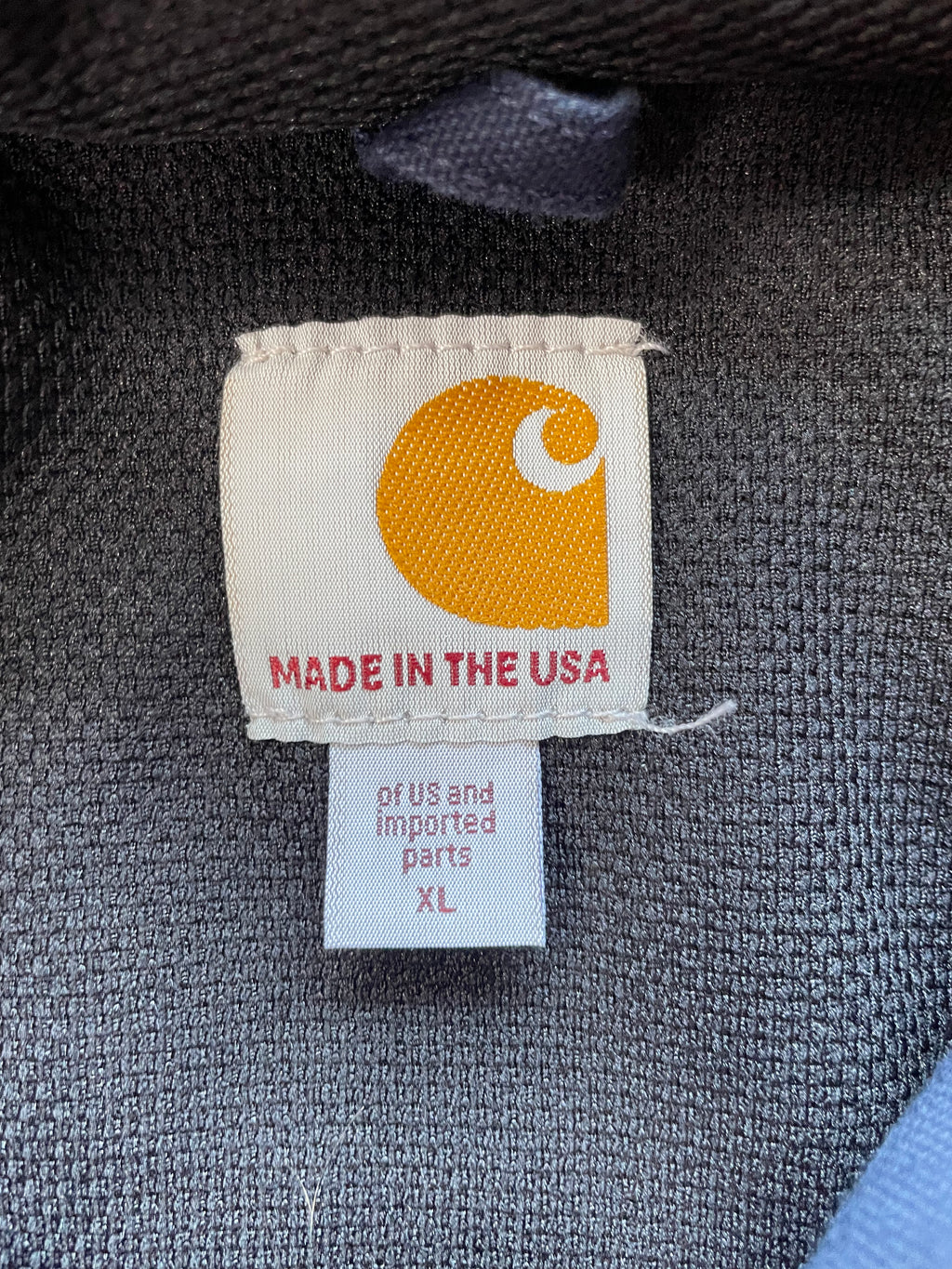 VINTAGE NAVY CARHARTT JACKET