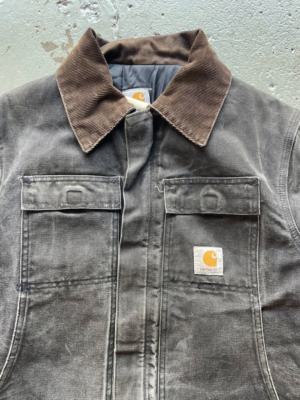 VINTAGE FADED BLACK CARHARTT JACKET