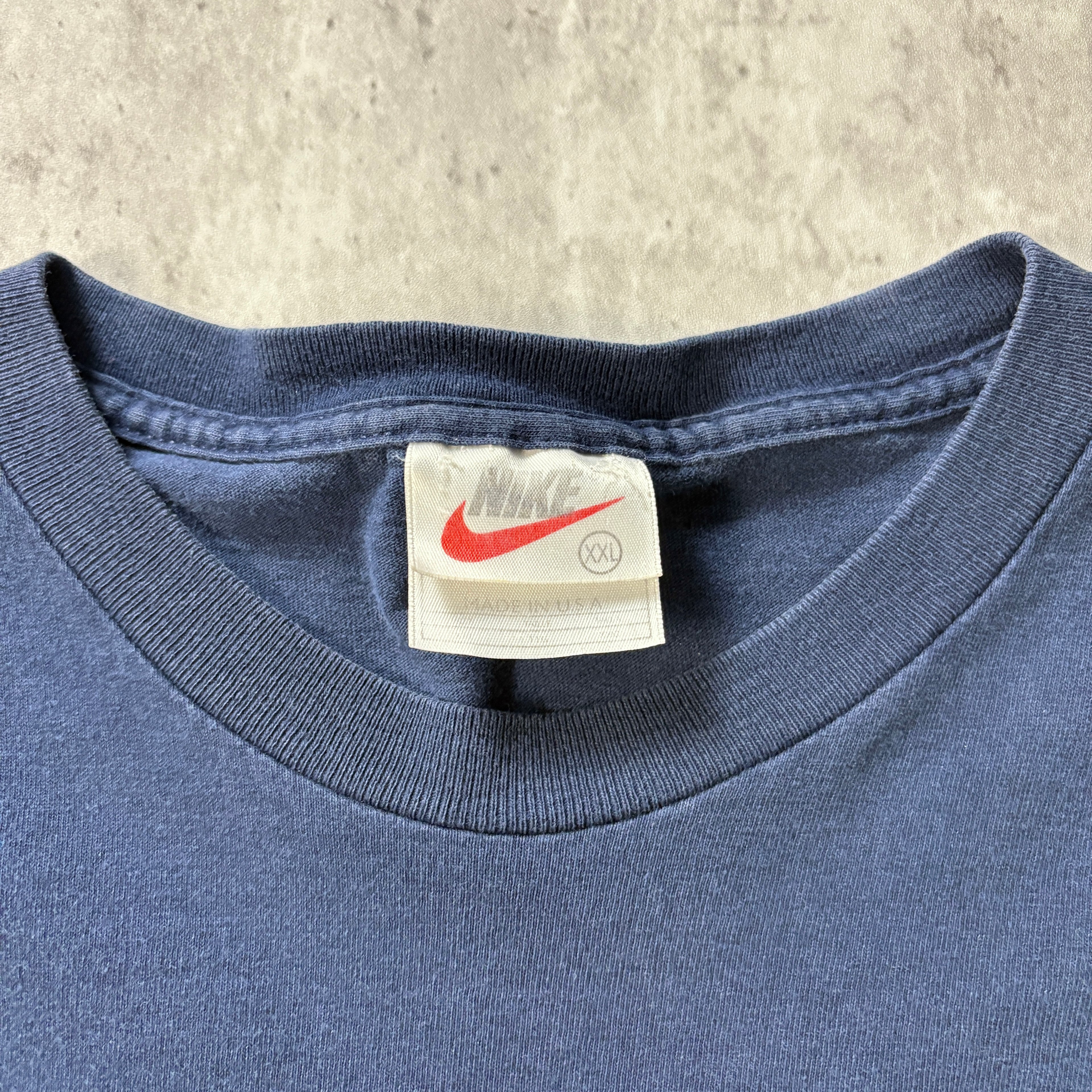 90s NIKE NAVY TEE