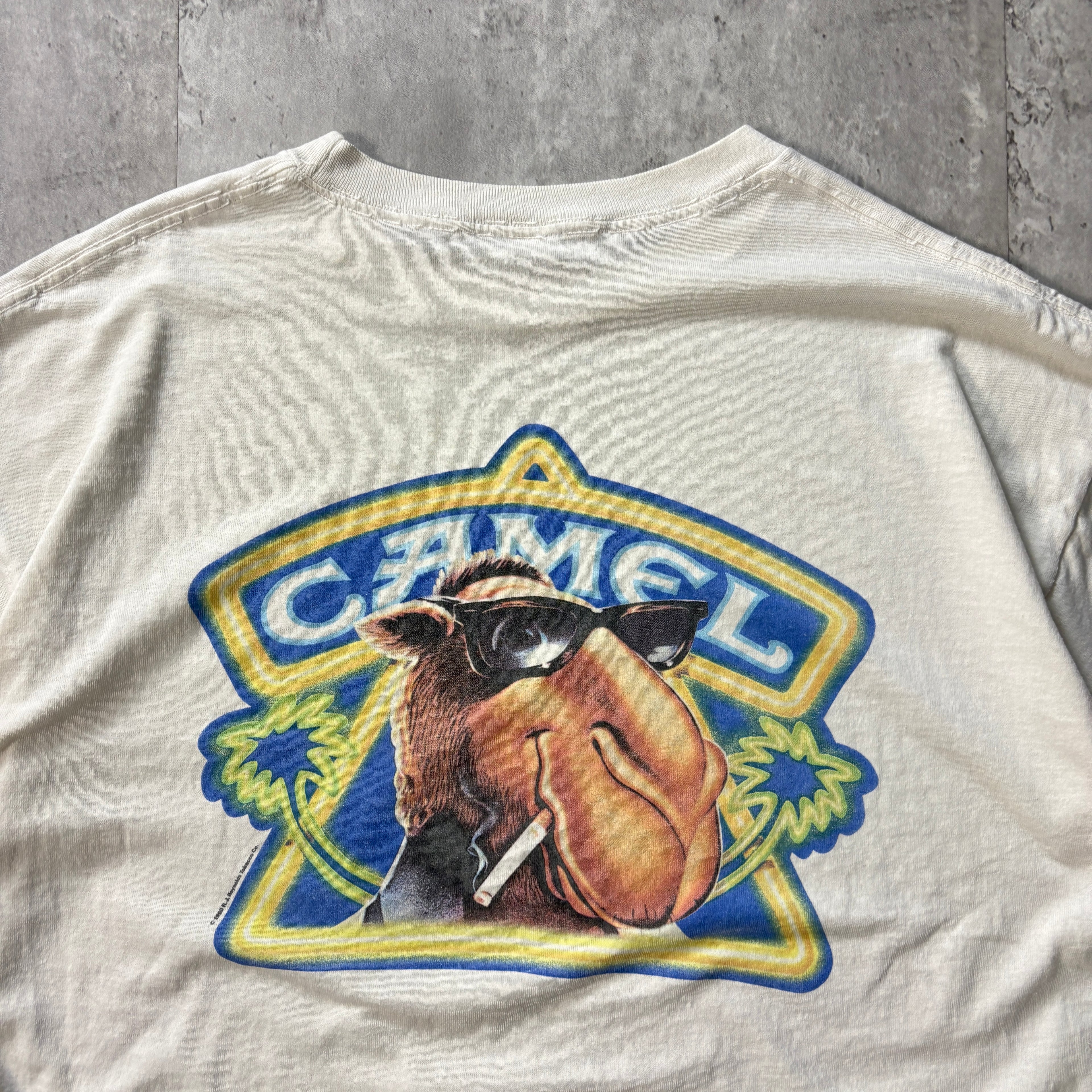 VINTAGE CAMEL CIGARETTES TEE