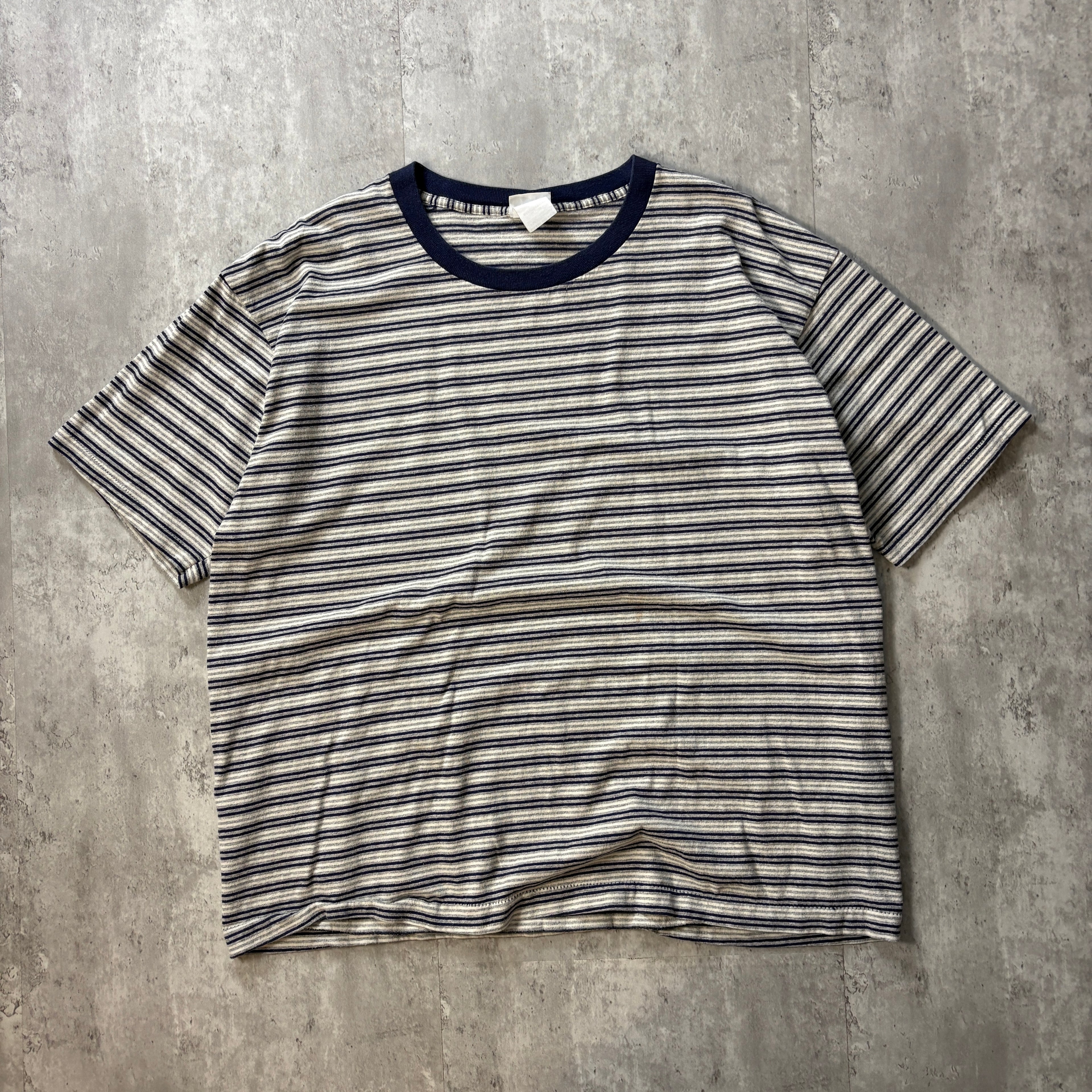 VINTAGE STRIPED GRAY TEE