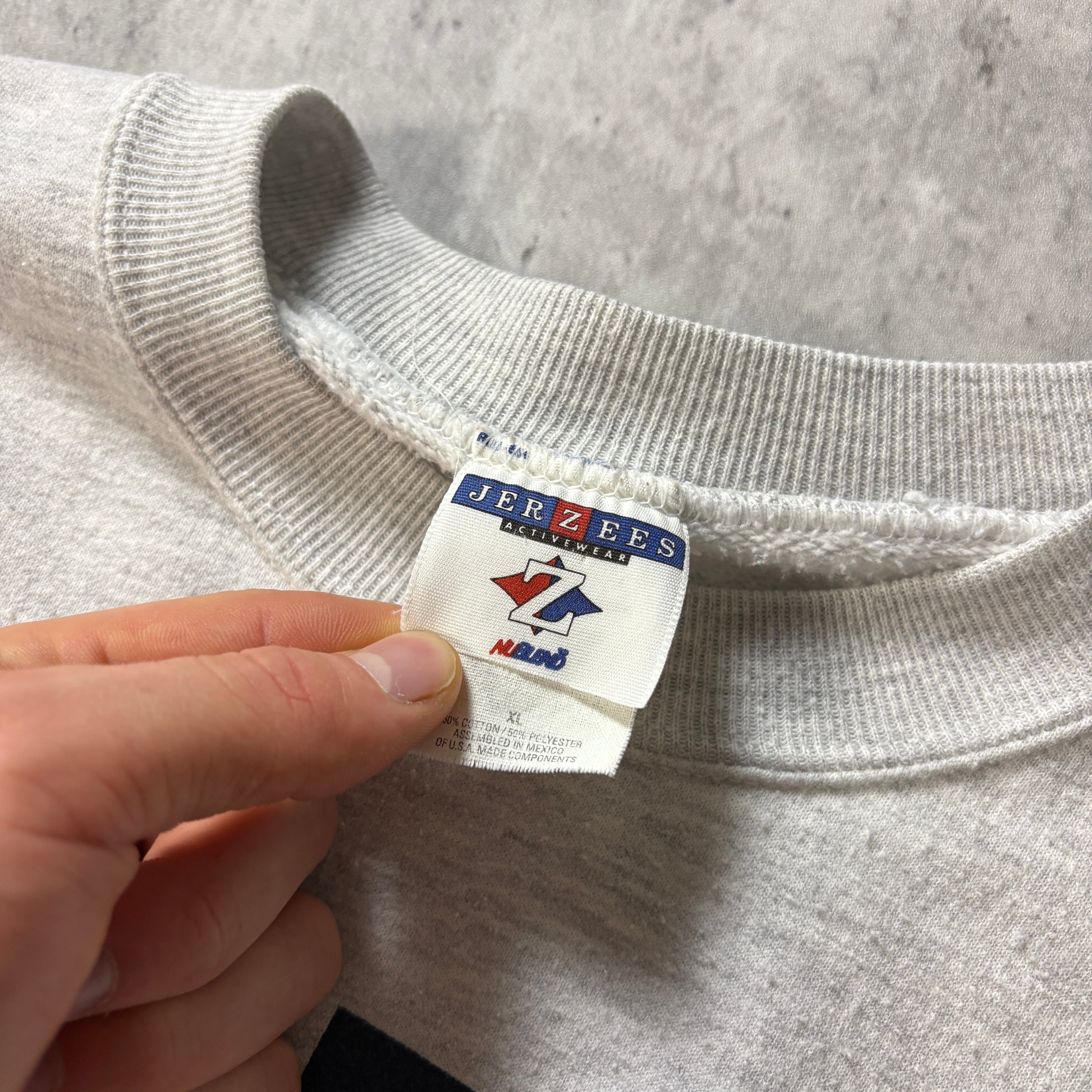 90s SPORTS ILLUSTRATED CREWNECK