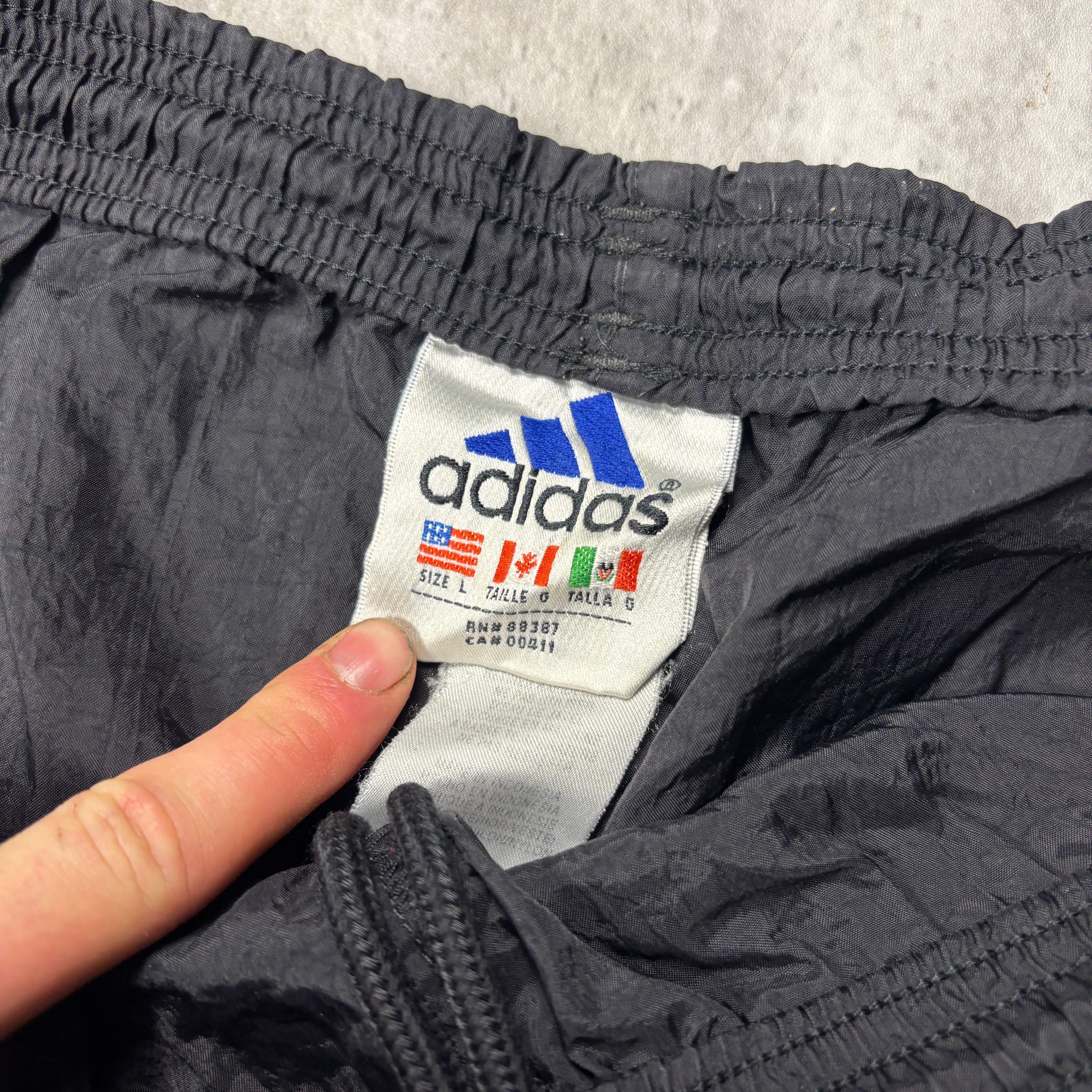 90s ADIDAS TRACK SHORTS