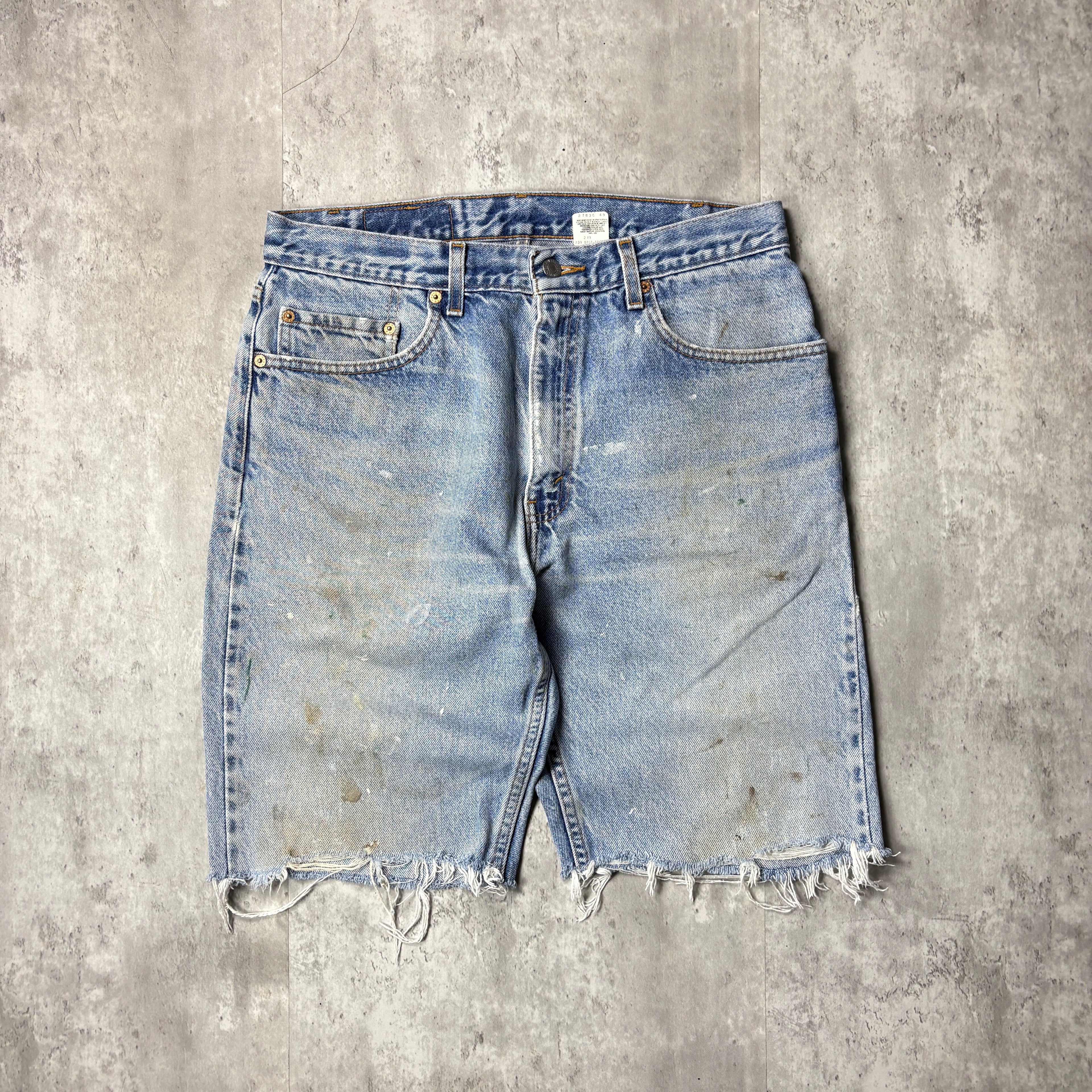 VINTAGE LEVIS 505 JEAN SHORTS