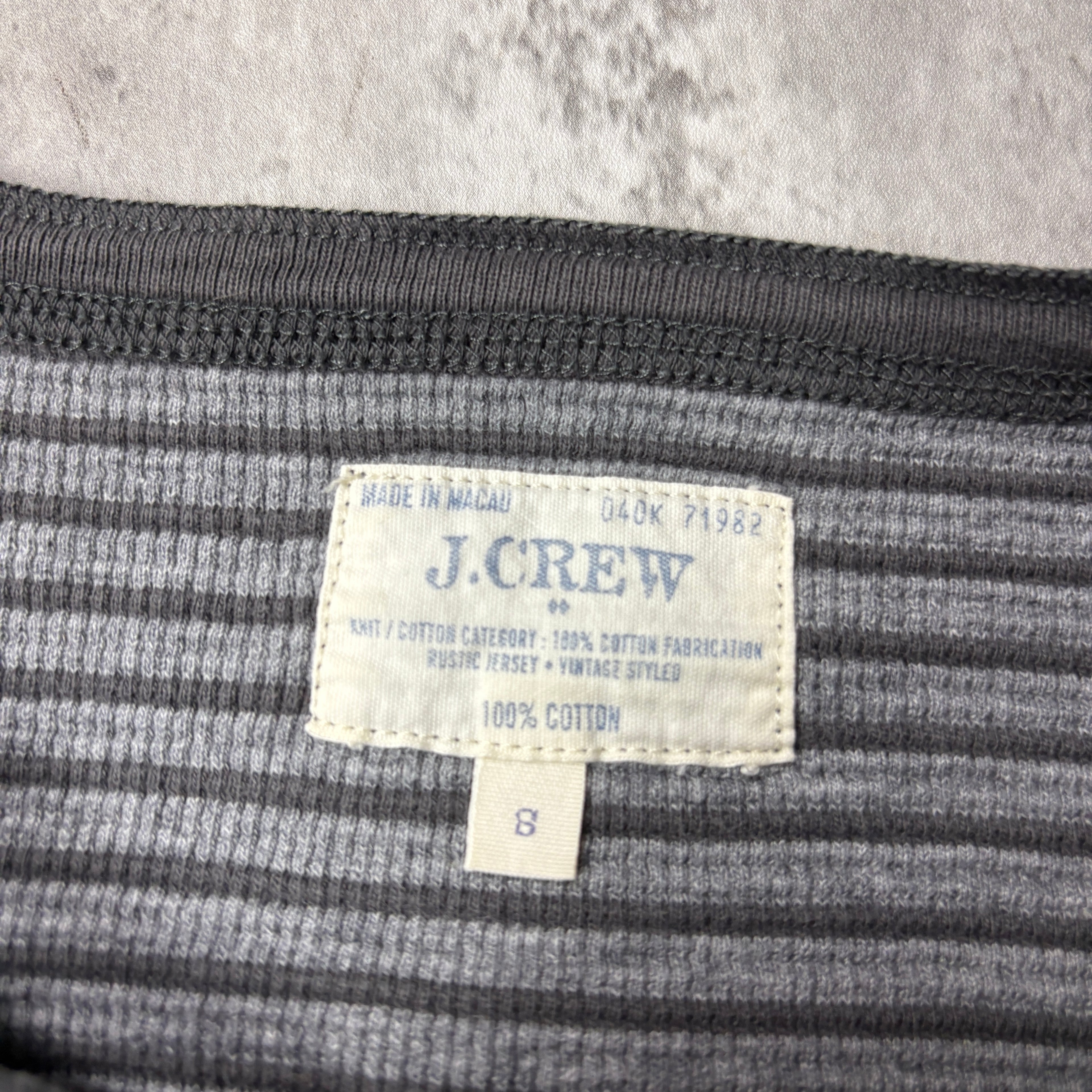 VINTAGE GRAY STRIPED HENLEY LONG SLEEVE
