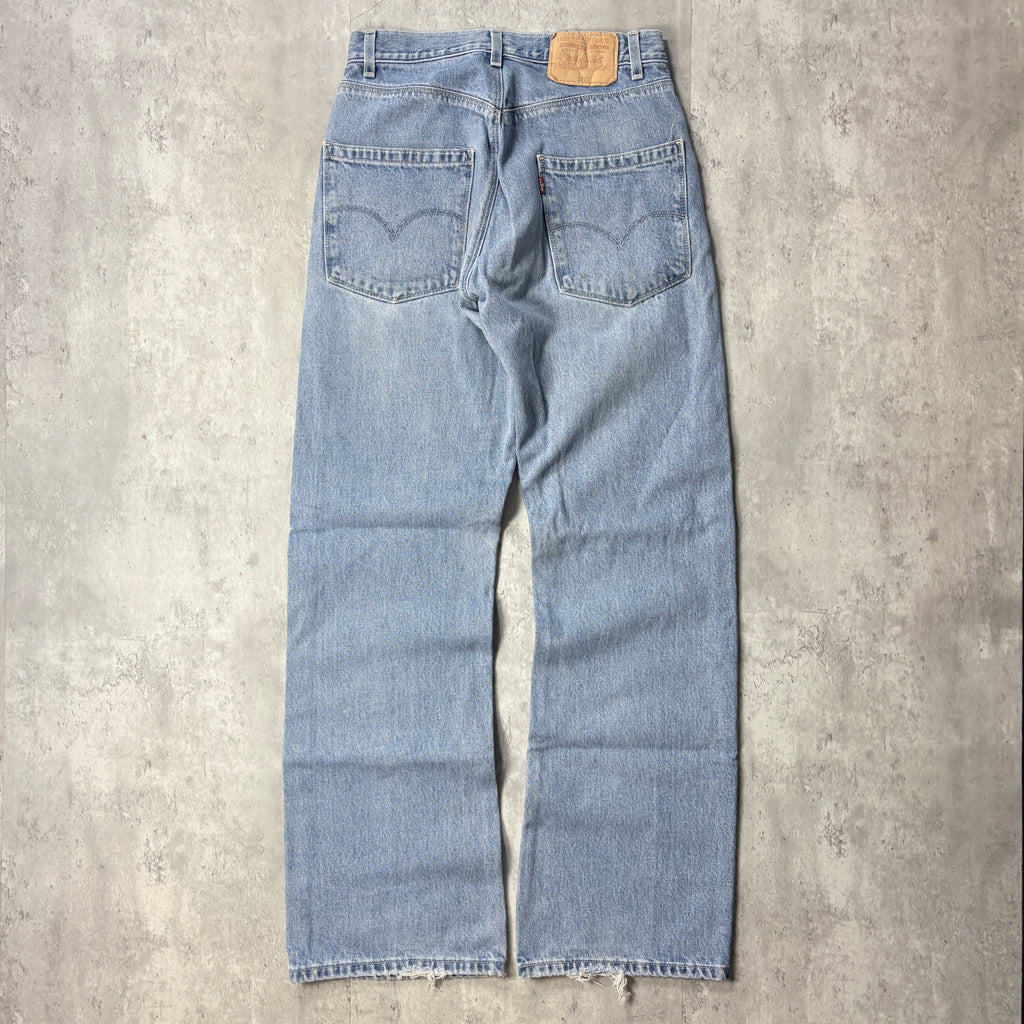 VINTAGE LEVI'S 557 BOOTCUT JEANS
