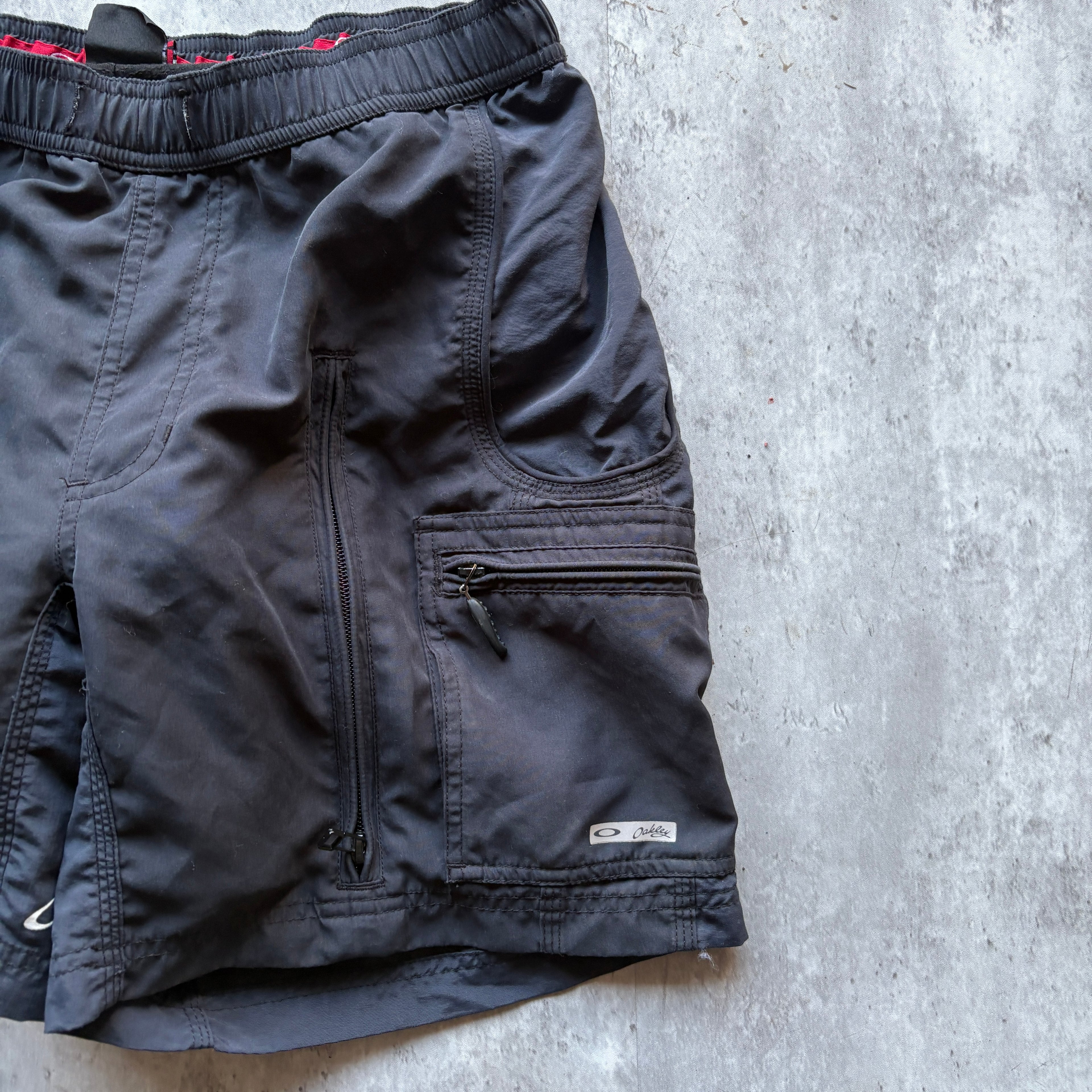 VINTAGE OAKLEY SOFTWARE SHORTS