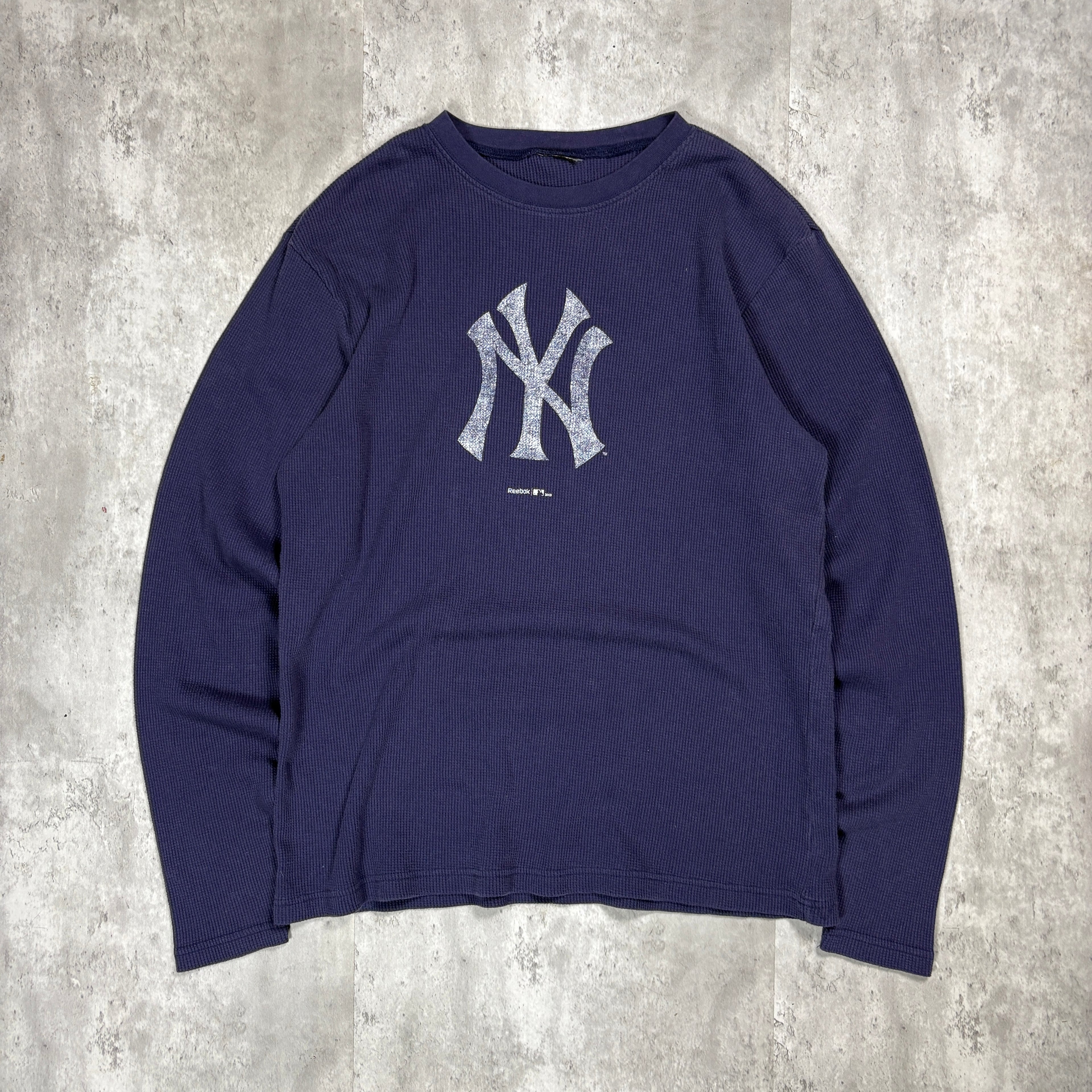 VINTAGE NY YANKEES THERMAL
