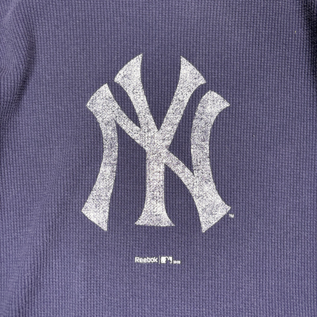 VINTAGE NY YANKEES THERMAL