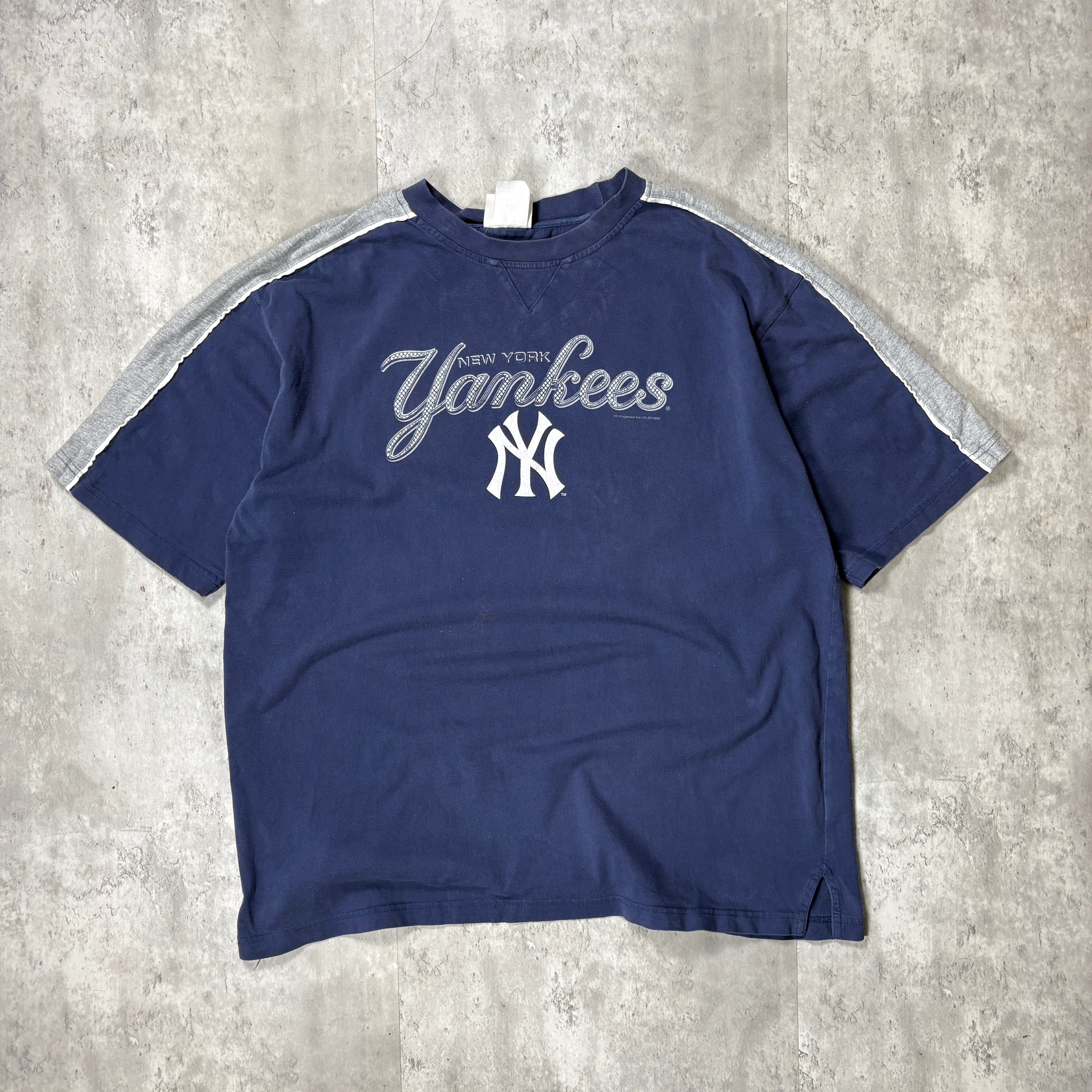 VINTAGE NY YANKEES TEE